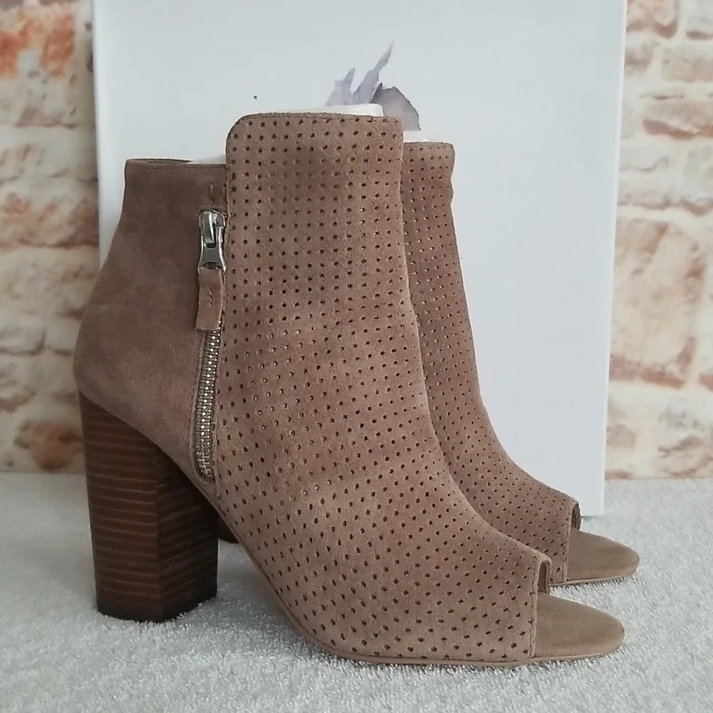 New Jessica Simpson Keris Suede Booties